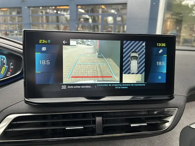 Peugeot 3008 1.6 HYbrid 225 GT 2023 Hybride Benzine 27