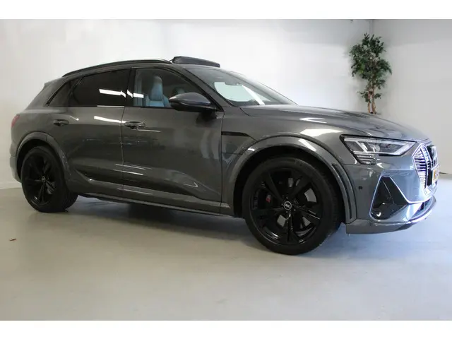 Audi e-tron S quattro 95 kWh 2020 Elektrisch 2