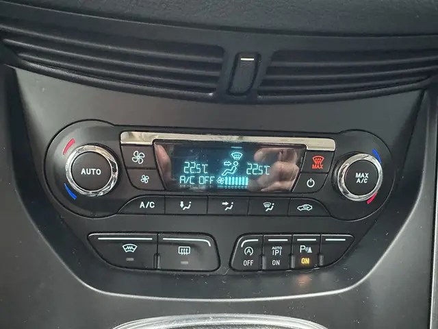 Ford C-MAX 1.0 Edition Plus 2014 Benzine 16