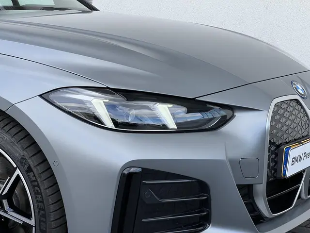 BMW i4 eDrive35 70 kWh 2024 Elektrisch 9