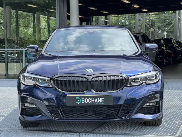 BMW 3 Serie 318i M-Sport Business Edition 2021 Benzine 18