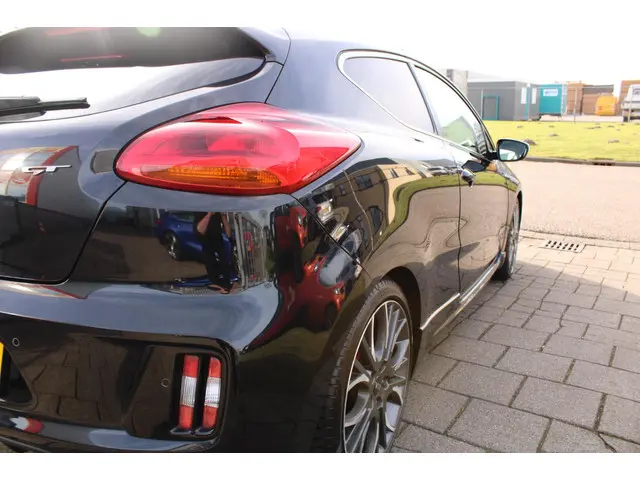 Kia pro_cee'd 1.6 GT 2013 Benzine 6