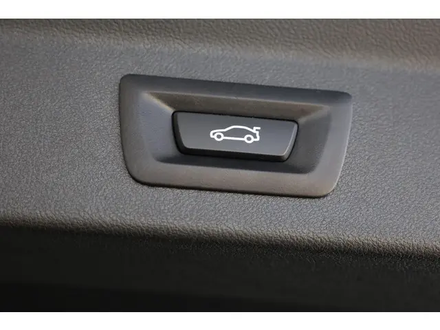 BMW X3 xDrive30e 2023 Hybride Benzine 28