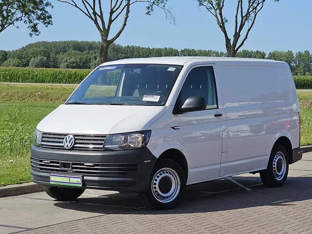 Volkswagen Transporter 2.0 TDI 2019 Diesel 2