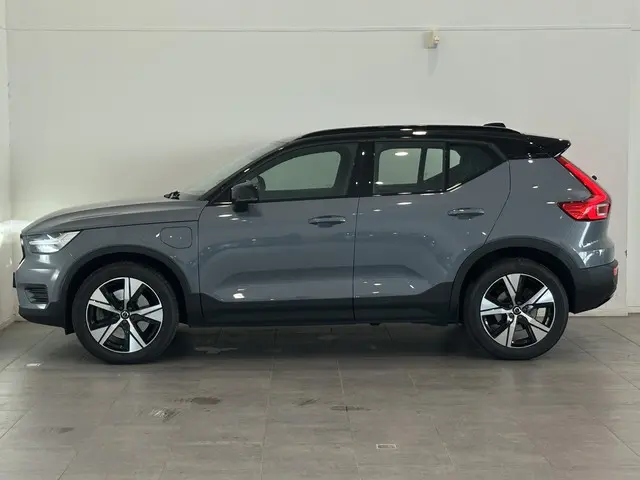 Volvo XC40 1.5 T4 Recharge R-Design 2021 Hybride Benzine 14