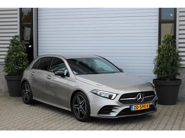 Mercedes-Benz A-Klasse 180 AMG 2019 Benzine 9