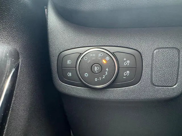 Ford Puma 1.0 EcoBoost Hybrid ST-Line 2021 Benzine 23