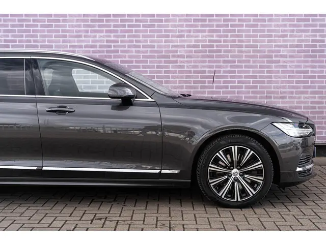 Volvo V90 2.0 T6 AWD Inscription 2021 Hybride Benzine 8