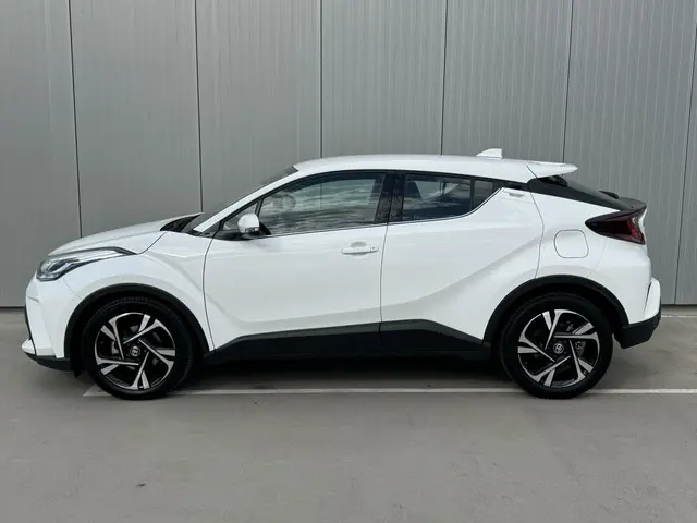 Toyota C-HR 1.8 Hybrid Dynamic 2023 Hybride Benzine 5