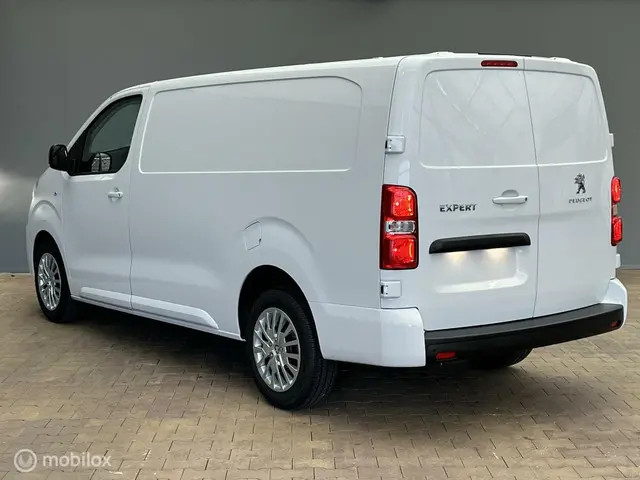 Peugeot Expert 2.0 BlueHDi 145 S&S EAT8 L3 2023 Diesel 4