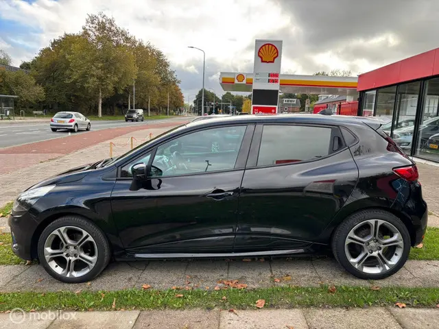Renault Clio 1.2 GT|AUTOMAAT|CAMERA|PDC|AIRCO 2015 Benzine 2