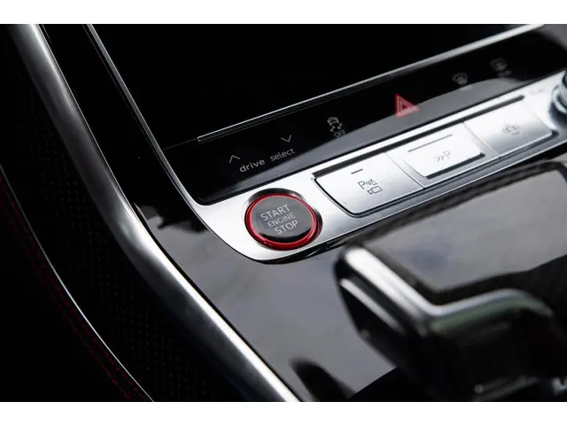 Audi SQ7 4.0 TFSI quattro ABT 7p 2024 Benzine 63