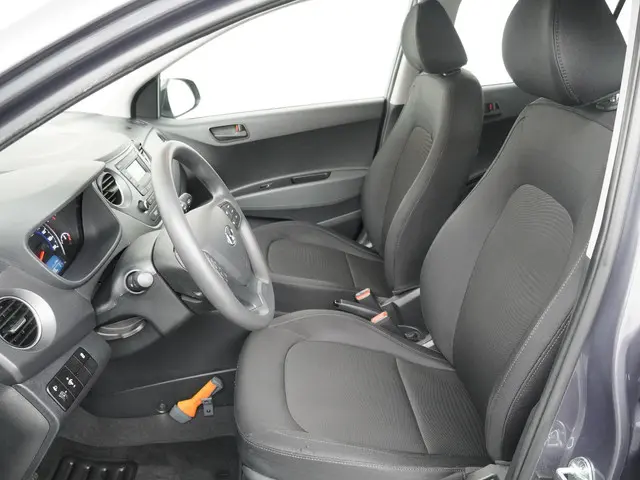 Hyundai i10 1.0i 67PK Comfort 2018 Benzine 11