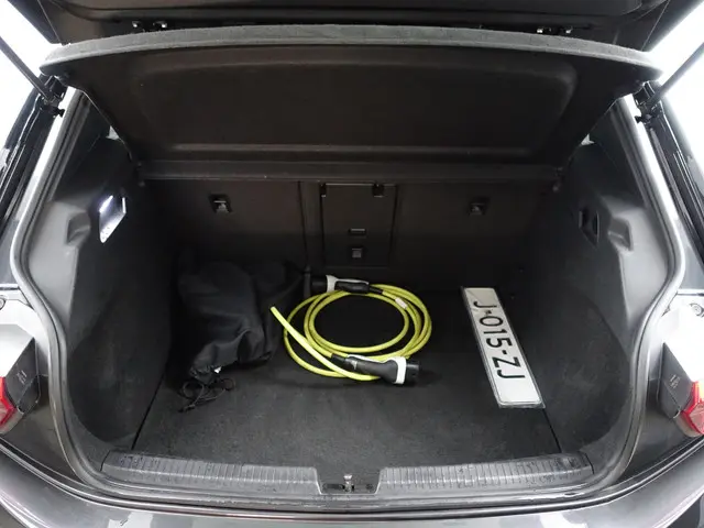 Volkswagen ID.3 First Plus 58 kWh Aut- 2020 Elektrisch 33