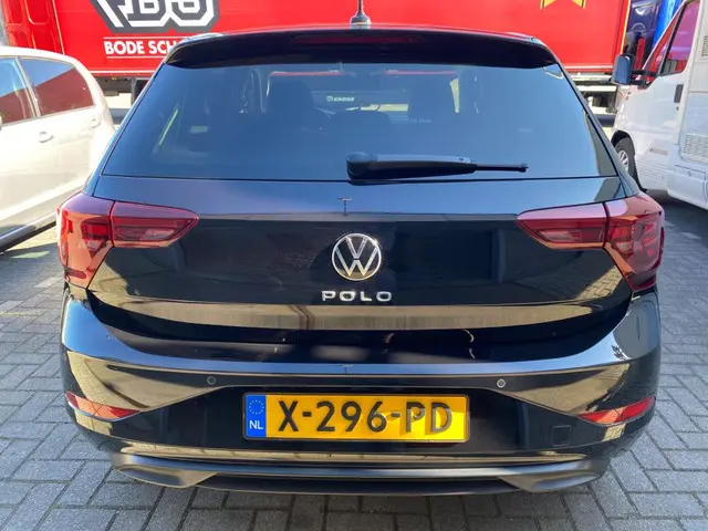 Volkswagen Polo 1.0 TSI Life Business 2024 Benzine 6