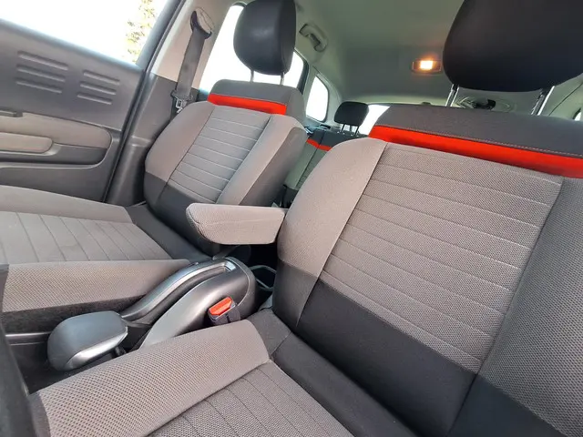 Citroën C3 Aircross 1.2 Automaat S&S Feel 2018 Benzine 22