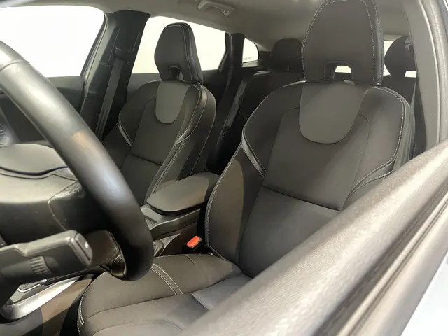 Volvo V40 2.0 123pk Momentum 2018 Benzine 5