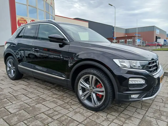 Volkswagen T-Roc 1.5 TSI Sport 2018 Benzine 2