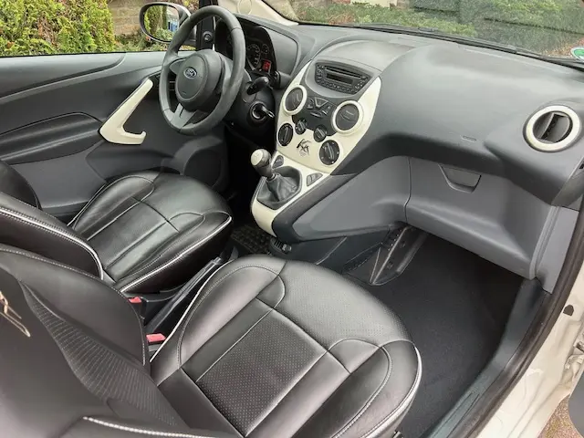 Ford Ka 1.2 Style start/stop 2013 Benzine 12