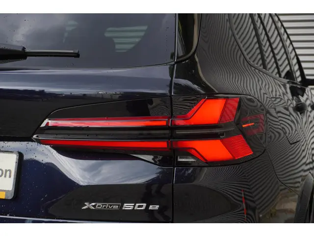 BMW X5 xDrive50e 2025 Hybride Benzine 27