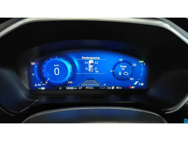 Ford Kuga 2.5 PHEV Titanium 2022 Hybride Benzine 16
