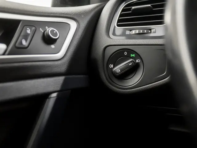 Volkswagen Golf 1.0 TSI Sportline 2019 Benzine 22