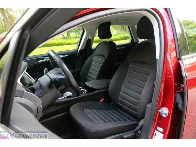 Ford Mondeo Wagon 1.5 TDCi Trend 2016 Diesel 4