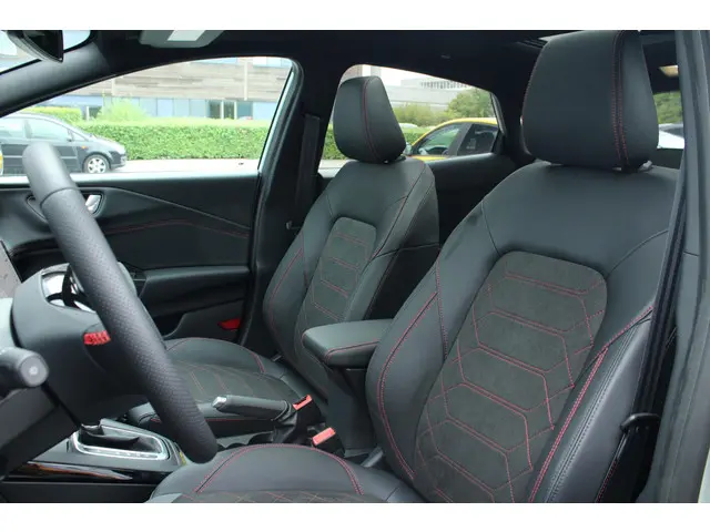 Ford Puma 1.0 EcoBoost Hybrid ST-Line X 2025 Benzine 22