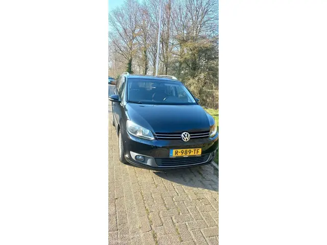 Volkswagen Touran 1.2 TSI Highline BlueMotion 2012 Benzine 2