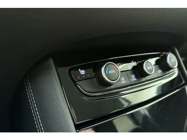 Opel Grandland X 1.2 Turbo Ultimate 2021 Benzine 28