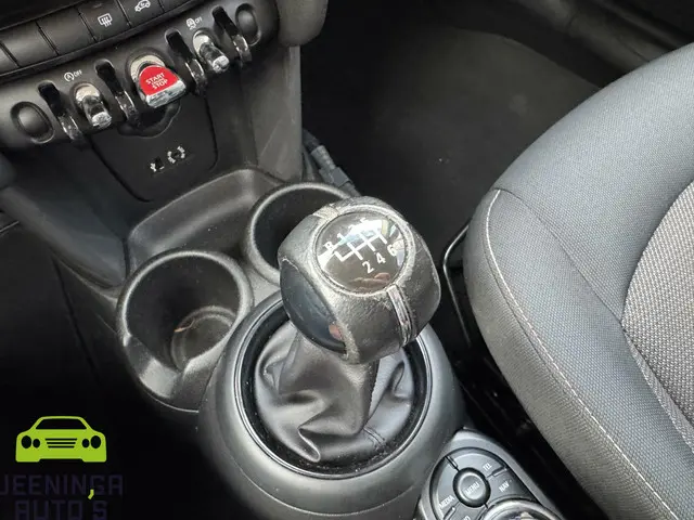 MINI One Mini 1.2 Business | Cruise | Navi | 2017 Benzine 16