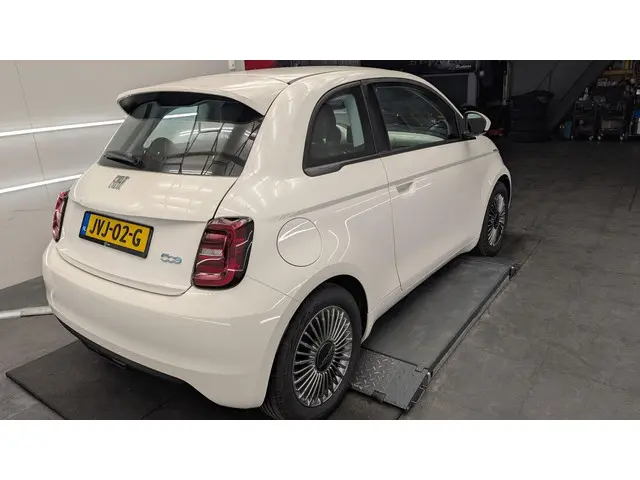 Fiat 500 Urban 42 kWh 2024 Elektrisch 5