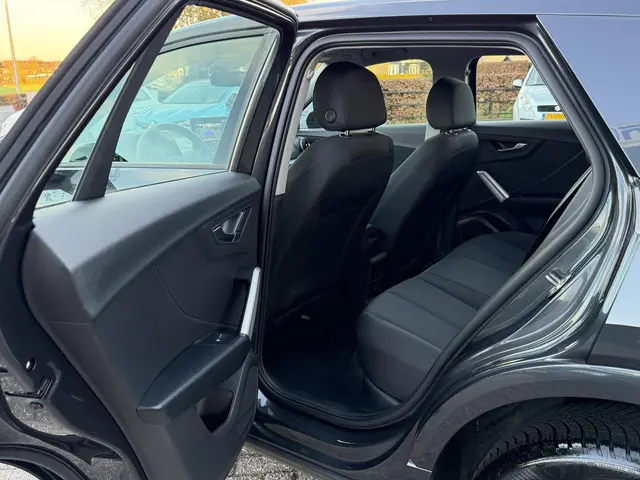 Audi Q2 35 TFSI S Edition 2024 Benzine 20