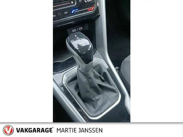 Volkswagen T-Roc 1.5 TSI Life Business 2022 Benzine 39