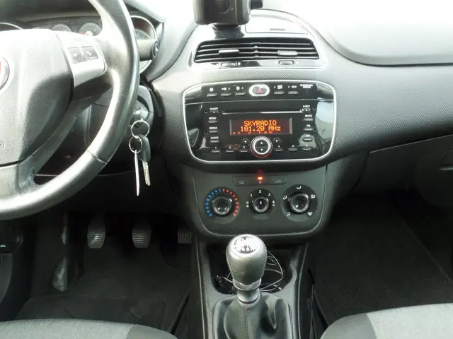 Fiat Punto Evo 0.9 TwinAir Street airco 2014 Benzine 13