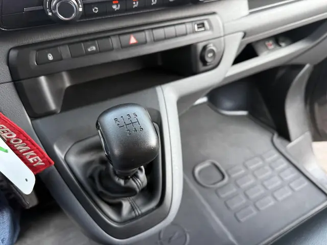 Opel Vivaro 2.0 CDTI L2H1 Selection 2021 Diesel 9