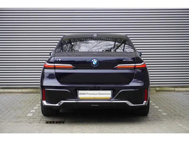 BMW i7 xDrive60 2025 Elektrisch 5