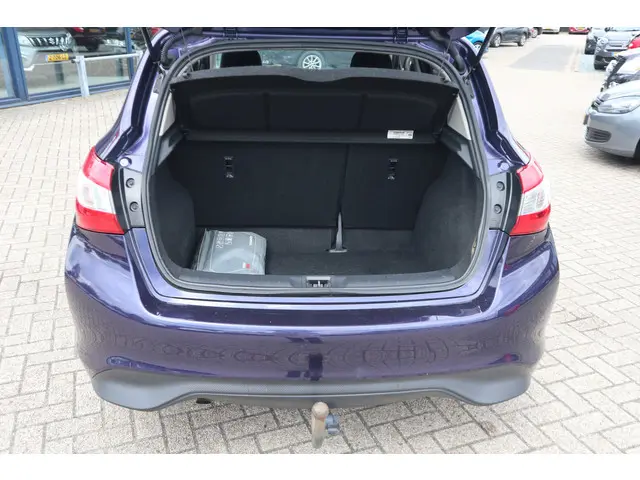 Nissan Pulsar 1.2 DIG-T Connect Edition 2015 Benzine 15