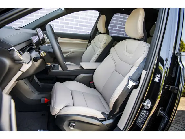 Volvo EX90 Twin Motor Ultra 7p. 111 kWh 2025 Elektrisch 6