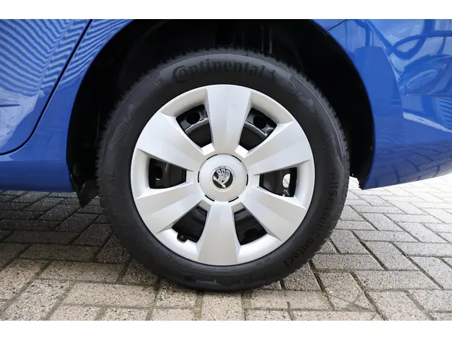 Škoda Fabia Combi 1.0 TSI Active 2020 Benzine 19