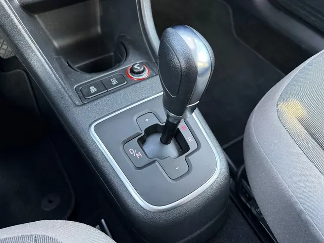 Volkswagen up! 1.0 cross up! BlueMotion 2015 Benzine 14