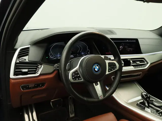 BMW X5 xDrive45e 2022 Hybride Benzine 11
