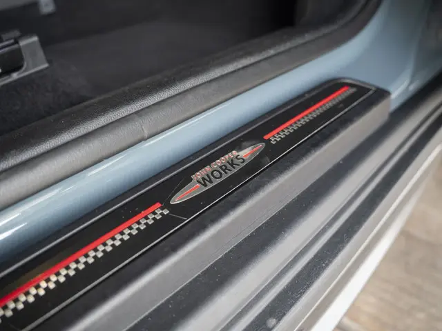 MINI Countryman Cooper S Aut. 2021 Benzine 54