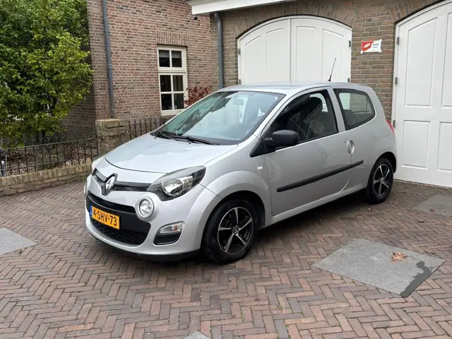 Renault Twingo 1.2 16V Parisienne 2013 Benzine 15