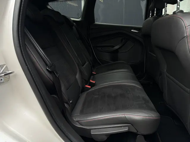 Ford Kuga 1.5 EcoBoost ST Line 2018 Benzine 14