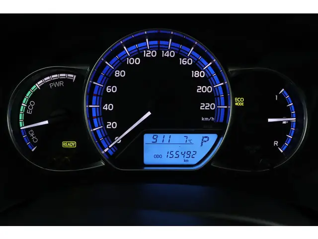 Toyota Yaris 1.5 Hybrid Lease 2015 Hybride Benzine 6