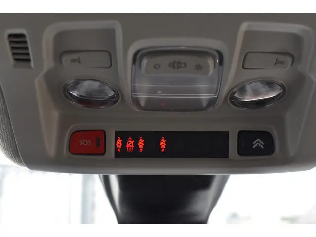 Citroën C3 PureTech 110 EAT6 Max 2024 Benzine 19