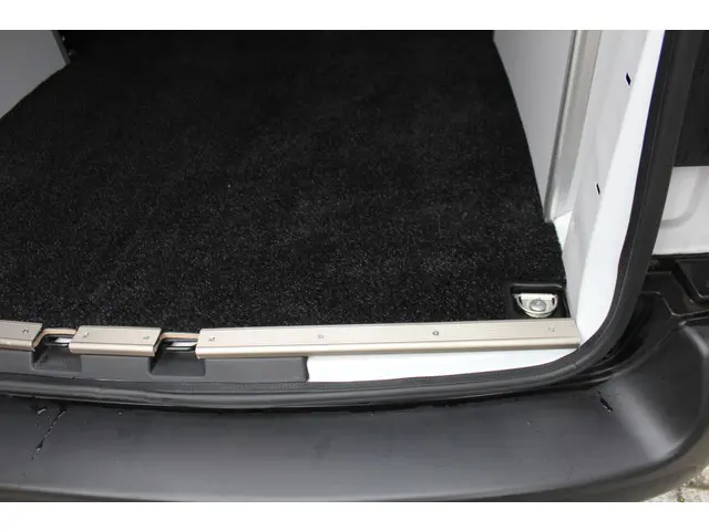 Citroën Jumpy 2.0 BlueHDI L2 2024 Diesel 15