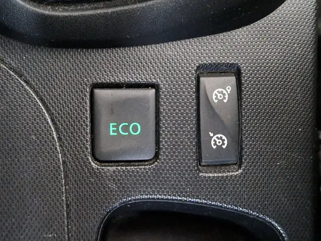Renault Captur 1.2 TCe 120 EDC Dynamique 2013 Benzine 17