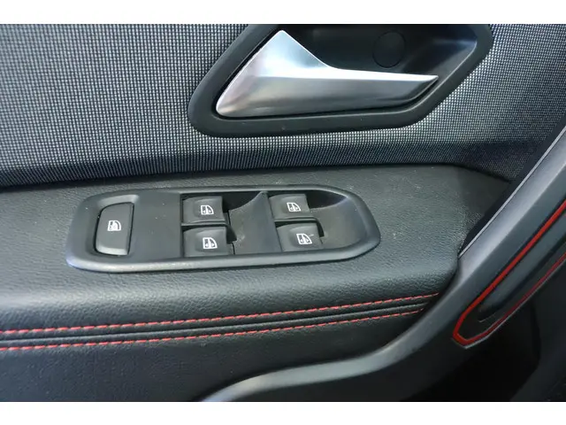 Dacia Duster 1.3 TCe Tech Road 2019 Benzine 12